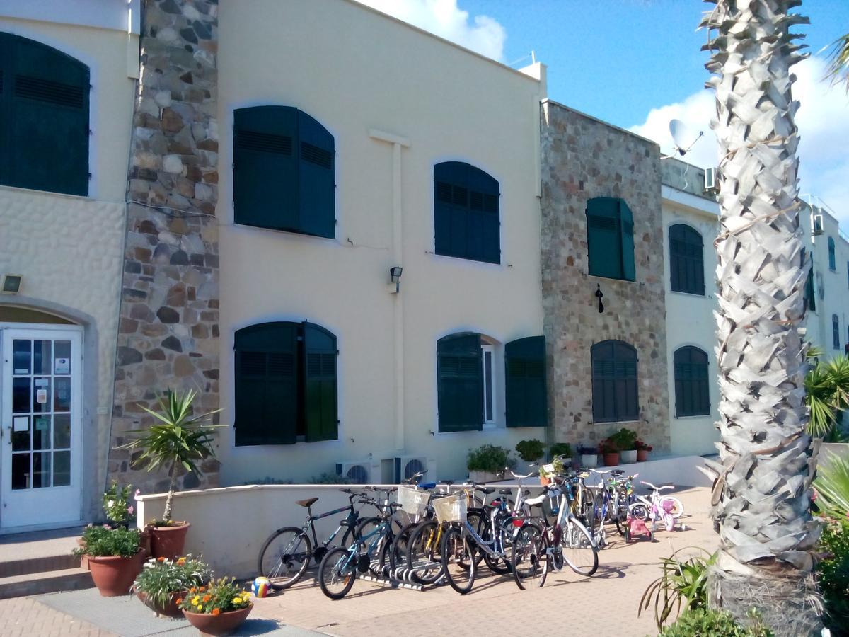 Albergo Ristorante Lucciola Santo Stefano al Mare Exterior foto